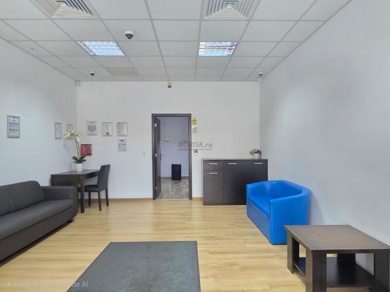 Salajan Spatiu cu vitrina generoasa, stradal cu dublu acces